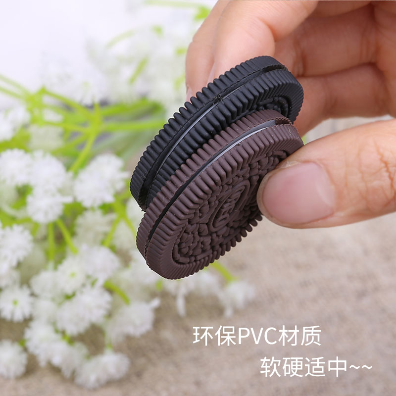 Artificial Chocolate Sandwich  - مراجعة Food Snacks Wholesale وسعره